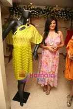 Sheeba at the Launch of Nisha Sagar_s Summer wear collection in Juhu on 30th March 2010 (2).JPG